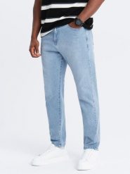 Męskie spodnie jeansowe CARROT FIT z delikatnymi przetarciami jasnoniebieskie V2 OM-PADP-0162 XXL. Niebieskie spodnie sportowe męskie Ombre, m, bez wzorów, z jeansu. Za 302.57 zł.