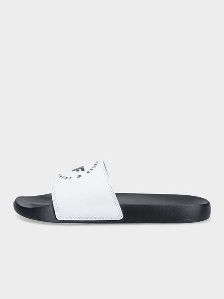 4F Klapki damskie 41. Zielone klapki damskie 4F, bez wzorów, z syntetyku, bez obcasa, bez zapięcia. W wyprzedaży za 59.99 zł.