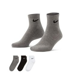 Skarpety do biegania unisex Everyday Cushion Ankle 3 Pary. Białe skarpety męskie Nike, bez wzorów. Za 190.00 zł.