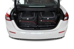 Torby Do Bagażnika Maserati Ghibli 2013+ 4Szt Kjust. Czarne torby podróżne damskie KJUST, bez wzorów, z kauczuku. Za 1,204.00 zł.