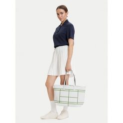 Torebka Lacoste. Niebieskie shopperki damskie Lacoste, bez wzorów, bez dodatków. Za 484.99 zł.