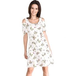 Armani Exchange Sukienka Biały. Białe sukienki damskie Armani Exchange, xs, bez wzorów, z elastanu, bez kołnierzyka, bez ramiączek. Za 852.95 zł.