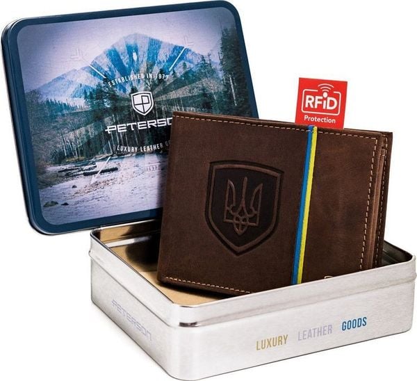 Peterson Poziomy portfel męski z ozdobnym tłoczeniem Peterson NoSize. Portfele męskie Peterson, bez wzorów. Za 185.42 zł.