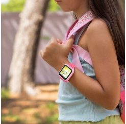 Smartwatch My First myFirst Fone M1 Smart Watch - Sakura Pink. Różowe zegarki smartwatch My First, bez wzorów. Za 292.11 zł.