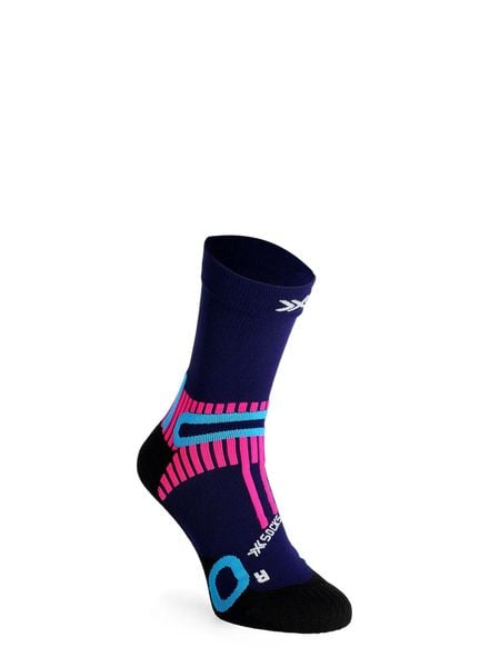 Skarpety turystyczne X-Socks Hike Perform Crew. Niebieskie skarpetki damskie X-Socks, bez wzorów, z dzianiny. Za 119.99 zł.