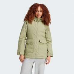 Parka Paveric Fur. Czarne parki damskie Adidas, l, bez wzorów, bez kaptura. W wyprzedaży za 449.40 zł.