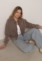 Beżowa Bawełniana Bluza Bomberka o Kroju Oversize z Kołnierzem Viminala. Brązowe bluzy damskie Born2be, m, bez wzorów, z bawełny, biznesowe, bez ramiączek, bez kaptura. Za 149.99 zł.