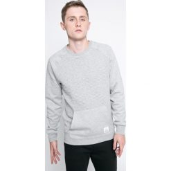 Reebok - Bluza. Szare bluzy męskie Reebok, l, bez wzorów, z bawełny, bez ramiączek, bez kaptura. W wyprzedaży za 149.90 zł.