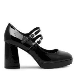 Półbuty Jenny Fairy. Czarne półbuty damskie Jenny Fairy, bez wzorów, bez obcasa, na obcasie, bez zapięcia. Za 149.99 zł.