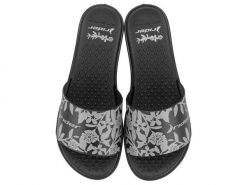 Klapki sportowe damskie Rider Splash VI. Czarne klapki damskie Rider, bez wzorów, z gumy, sportowe, bez obcasa, bez zapięcia. Za 119.00 zł.