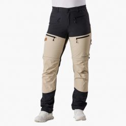 Spodnie Wędrówki damska Swedemount Lofoten Stretch Zip-Off Pants wodoodporna. Czarne spodnie sportowe damskie SWEDEMOUNT, bez wzorów, z tkaniny, sportowe, trekkingowe. Za 449.99 zł.