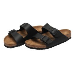Skórzane Sandały Unisex Dla Dorosłych Arizona. Czarne buty zimowe męskie Birkenstock, bez wzorów, bez obcasa, bez zapięcia. Za 575.99 zł.