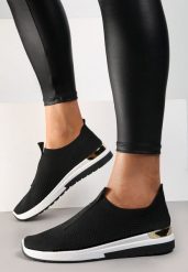 Czarne Buty Sportowe Hypnerus. Czarne obuwie sportowe damskie Renee, bez wzorów, z jeansu, z okrągłym noskiem, bez zapięcia. Za 39.99 zł.
