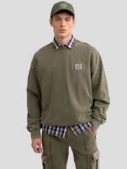 Bluza męska z efektem sprania khaki Caron 303. Zielone bluzy męskie BIG STAR, l, z aplikacjami, z dzianiny, retro, bez ramiączek, bez kaptura. W wyprzedaży za 119.99 zł.