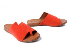 PIAZZA 900153-62 orange, klapki damskie. Brązowe klapki damskie Piazza, na lato, bez wzorów, ze skóry, bez obcasa, na obcasie, bez zapięcia. Za 284.90 zł.