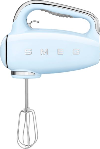 Mikser ręczny 50's Style pastelowy błękit. Niebieskie miksery Smeg. W wyprzedaży za 514.41 zł.