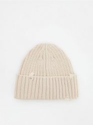 Czapka beanie - wielobarwny. Czapki damskie Reserved, bez wzorów. W wyprzedaży za 29.99 zł.