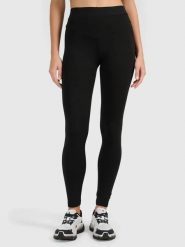 Legginsy treningowe bawełniane damskie czarne 4F Czarny XS. Czarne legginsy damskie 4F, bez wzorów, z bawełny. Za 79.99 zł.
