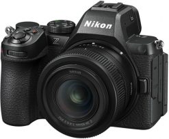 Aparat Nikon Z5 II + Nikkor Z 24-50mm f/4-6.3 (VOA170K002). Aparaty bezlusterkowce NIKON. Za 14,658.48 zł.