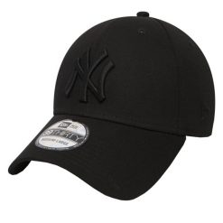 Czapka New Era League Essential 39Thirty New York Yankees. Czarne czapki damskie New Era, bez wzorów, z bawełny. Za 119.99 zł.