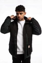 Kurtka jesienna męska Carhartt WIP Highbury Jacket Z KAPTUREM CZARNA. Czarne kurtki męskie Carhartt, na jesień, l, bez wzorów, z kapturem, do biegania. Za 1,699.00 zł.
