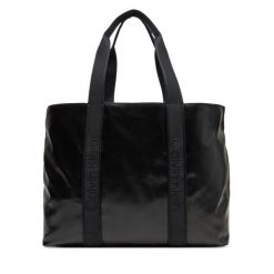 Torebka Calvin Klein. Czarne shopperki damskie Calvin Klein, bez wzorów, bez dodatków. Za 389.99 zł.