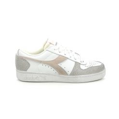 Trampki damskie DIADORA MAGIC BASKET LOW ICONA WN. Białe trampki i tenisówki damskie Diadora, bez wzorów, bez zapięcia. Za 179.99 zł.