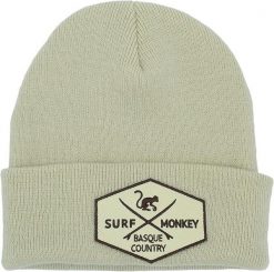 Czapka beanie – haftowane logo / organiczna / rozmiar uniwersalny (biała). Białe czapki damskie SURF MONKEY, z aplikacjami, z bawełny. Za 139.95 zł.