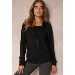 Czarna Bluza Rhodothee. Czarne bluzy damskie Renee, na jesień, l, bez wzorów, z dzianiny, sportowe, bez ramiączek, bez kaptura. Za 44.99 zł.