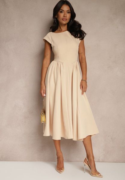 Beżowa Sukienka Vices o Rozkloszowanym Kroju z Dekoltem w Kształcie Łódki Milioria. Brązowe sukienki damskie Renee, na spotkanie biznesowe, l, bez wzorów, klasyczne, bez kołnierzyka, bez ramiączek, midi, kopertowe. Za 159.99 zł.