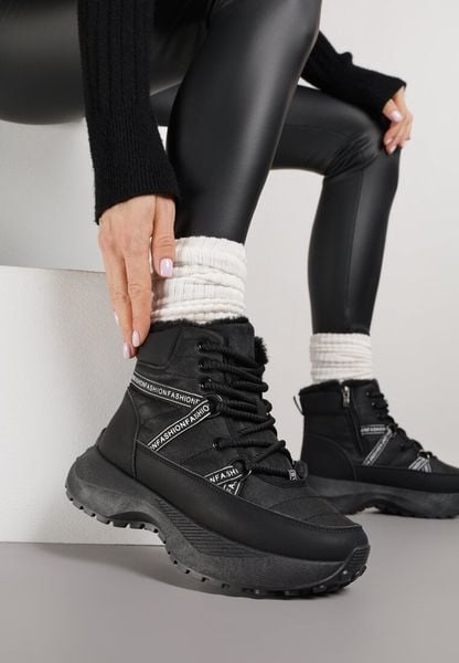 Czarne Sportowe Śniegowce Chunky na Platformie Ishweda. Czarne obuwie sportowe damskie Renee, bez wzorów, z jeansu, bez zapięcia. Za 99.99 zł.