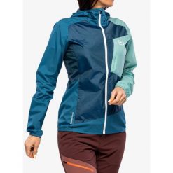 Kurtka wiatrówka damska Ortovox Windbreaker Jacket. Niebieskie kurtki sportowe damskie ORTOVOX, bez wzorów, z softshellu, bez ramiączek, bez kaptura, trekkingowe. Za 604.99 zł.