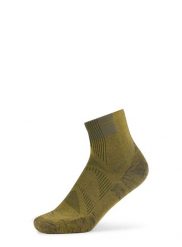 Skarpety biegowe Buff Coolnet Quarter Sock CQ. Brązowe skarpety męskie Buff, bez wzorów, z elastanu. Za 98.99 zł.