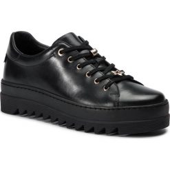 Półbuty GINO ROSSI - WI23-TURI-01 Black. Czarne półbuty damskie Gino Rossi, bez wzorów, z materiału, bez obcasa, na koturnie, bez zapięcia. Za 249.99 zł.