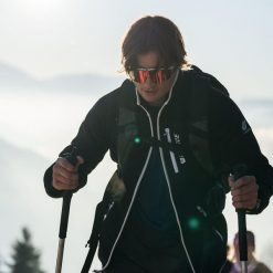 Polarowa kurtka – Czarna. Czarne kurtki męskie FEROCE, m, bez wzorów, z polaru, bez kaptura. Za 235.53 zł.