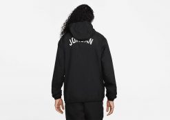 Kurtka męska nike air jordan sport dna statement jacket black. Czarne kurtki sportowe męskie Nike, m, bez wzorów, z nylonu, bez kaptura, do biegania. Za 475.55 zł.