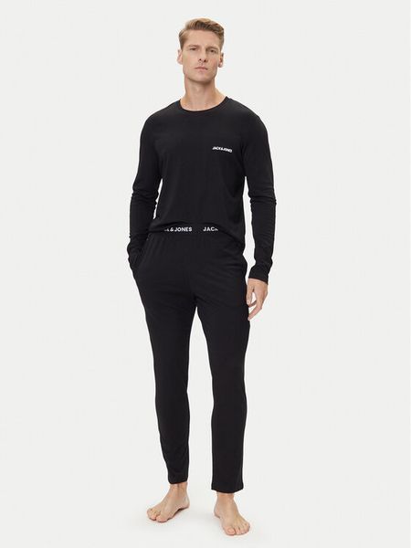 Jack & Jones Piżama Everest 12273632 Czarny Standard Fit. Czarne piżamy męskie Jack & Jones, l, bez wzorów, z bawełny, bez kołnierzyka, bez ramiączek. Za 139.99 zł.