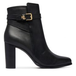 Botki LAUREN RALPH LAUREN. Czarne botki damskie Lauren Ralph Lauren, bez wzorów, bez obcasa, na słupku, bez zapięcia. Za 1,199.00 zł.