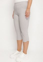 Jasnoszare Spodnie z Bawełny o Kroju Capri Dolonisa. Szare spodnie materiałowe damskie Born2be, bez wzorów, z bawełny, eleganckie. Za 79.99 zł.