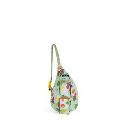 Plecak miejski Kavu Mini Slingback - veggie toss. Zielone plecaki damskie KAVU, bez wzorów. Za 219.99 zł.