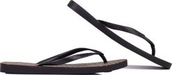 Ipanema Klapki japonki damskie Ipanema Classica Hap czarno-beżowe 83539-AR971 41,5. Brązowe klapki damskie Ipanema, bez wzorów, bez obcasa, bez zapięcia. Za 49.04 zł.