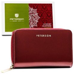Portfel skórzany Peterson PTN BC-418 czerwony. Czerwone portfele damskie Peterson, z lakierowanej skóry. Za 163.99 zł.