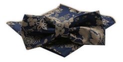 Zestaw: Mucha z Poszetką - Alties - Jasny Granat, Beżowy Wzór w Kwiaty. Niebieskie krawaty i muchy Alties, bez wzorów, eleganckie. Za 54.00 zł.