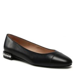 Baleriny Stuart Weitzman. Czarne balerinki damskie Stuart Weitzman, bez wzorów, bez obcasa, bez zapięcia. Za 1,779.00 zł.