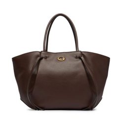 Torebka Guess. Brązowe shopperki damskie Guess, z aplikacjami, bez dodatków. Za 674.99 zł.