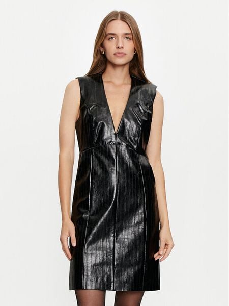 Sisley Sukienka z imitacji skóry 4S6DLV06O Czarny Slim Fit. Czarne sukienki damskie Sisley, s, bez wzorów, ze skóry, bez kołnierzyka, bez ramiączek. Za 259.99 zł.
