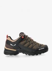 Buty turystyczne damskie Salewa Mountain Trainer Lite. Zielone obuwie trekkingowe damskie Salewa, z gumy, bez zapięcia. Za 650.60 zł.