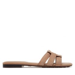 Klapki Aldo. Brązowe klapki damskie Aldo, bez wzorów, bez obcasa, bez zapięcia. Za 159.99 zł.