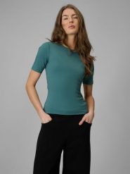 4F T-shirt slim gładki damski - turkusowy XL. Niebieskie t-shirty damskie 4F, xl, bez wzorów, z materiału, bez kołnierzyka, bez ramiączek. Za 79.99 zł.