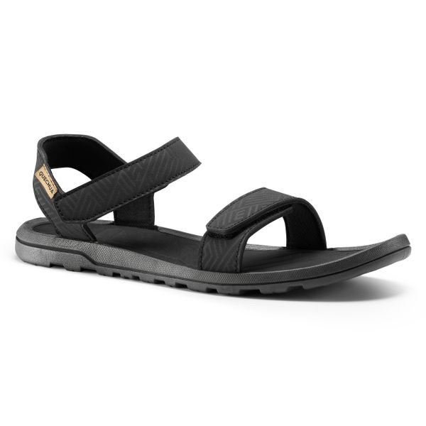 Sandały turystyczne męskie NH50. Czarne buty zimowe męskie QUECHUA, bez wzorów, z poliesteru, sportowe, bez zapięcia. Za 49.99 zł.
